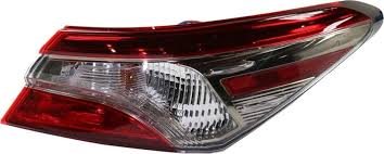 8155006840 LAMP ASSEMBLY, RH (PASSENGER SIDE)- OUTER- LED- W/ HALOGEN MARKER & SIGNAL LAMPS- SMOKED LENS- SE MODEL- CAPA OEM auto part