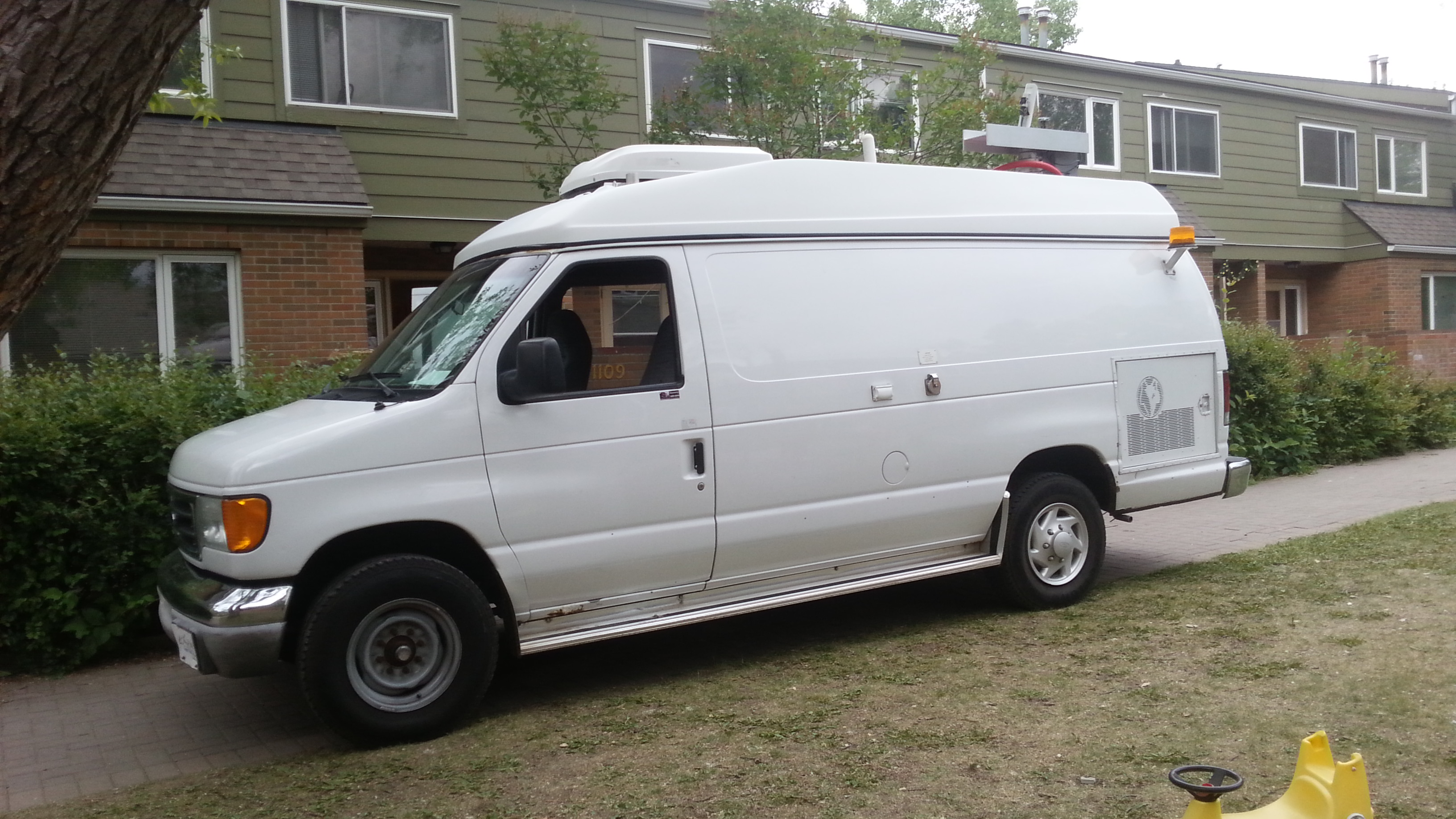 WestNet field service vehicle — Calgary 2016